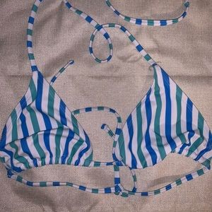Striped bikini top set